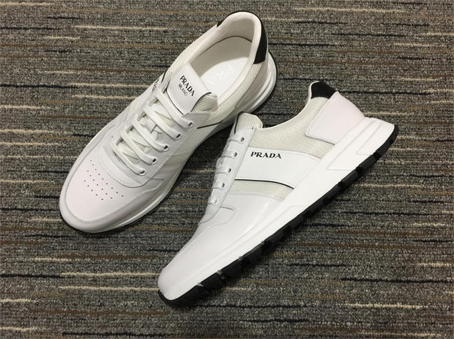 Prada Sneaker 31