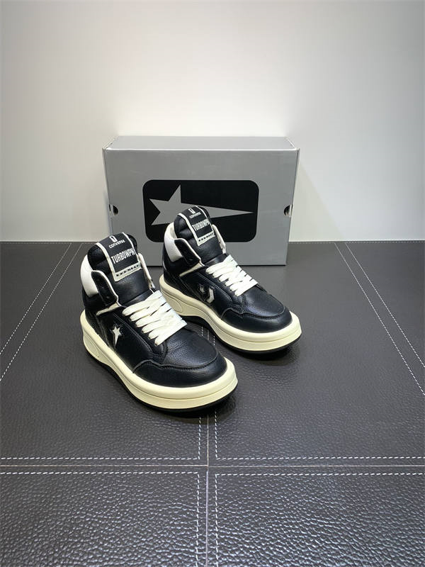 RI*K OWENS SNEAKERS