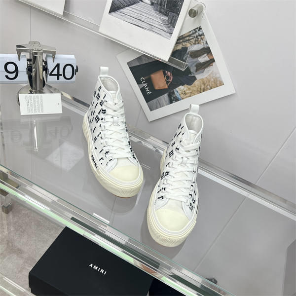 AMIR1 SNEAKERS