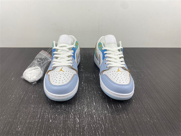 Air Jordan 1 Low AJ1