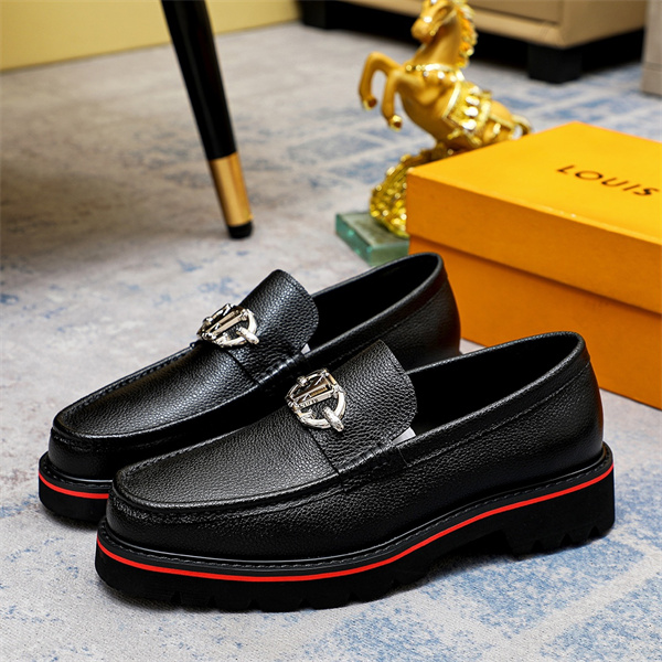 Lv Loafer 024