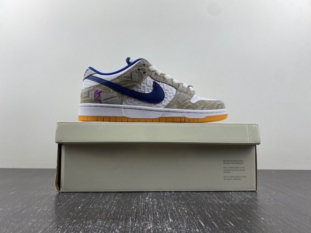 Rayssa Leal x Nike Dunk SB Low FZ5251-001