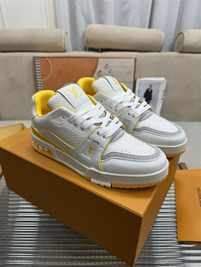 Lv Trainer Sneaker 21