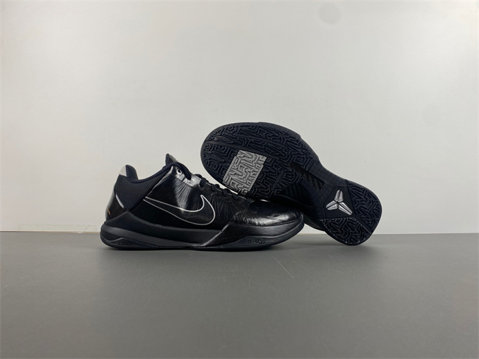 Nike Zoom Kobe V (5) ‘Blackout 386430-003