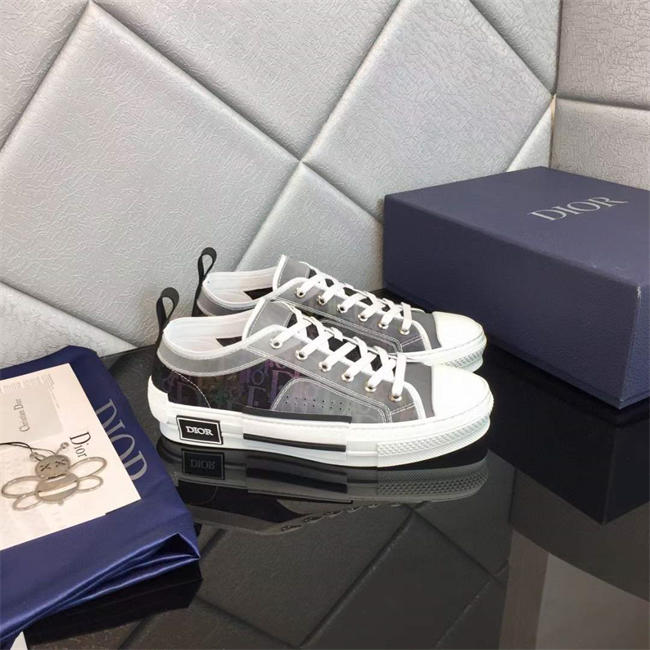 Dior Sneaker