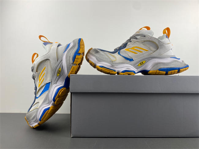 Balenciaga 11 CARGO 23ss 785756 W2MV1 1073