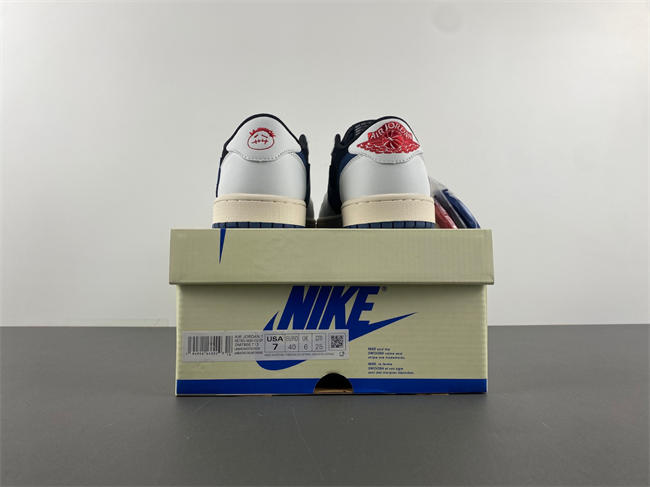 Travis Scott x Air Jordan 1 Low DM7866-713