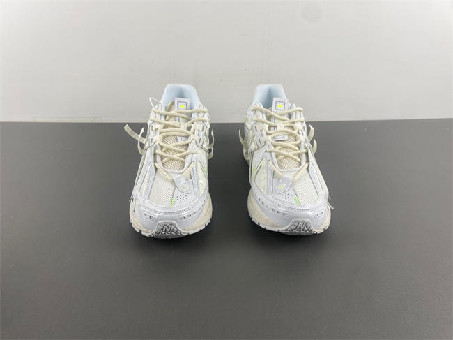 New Balance White light green U1906AE