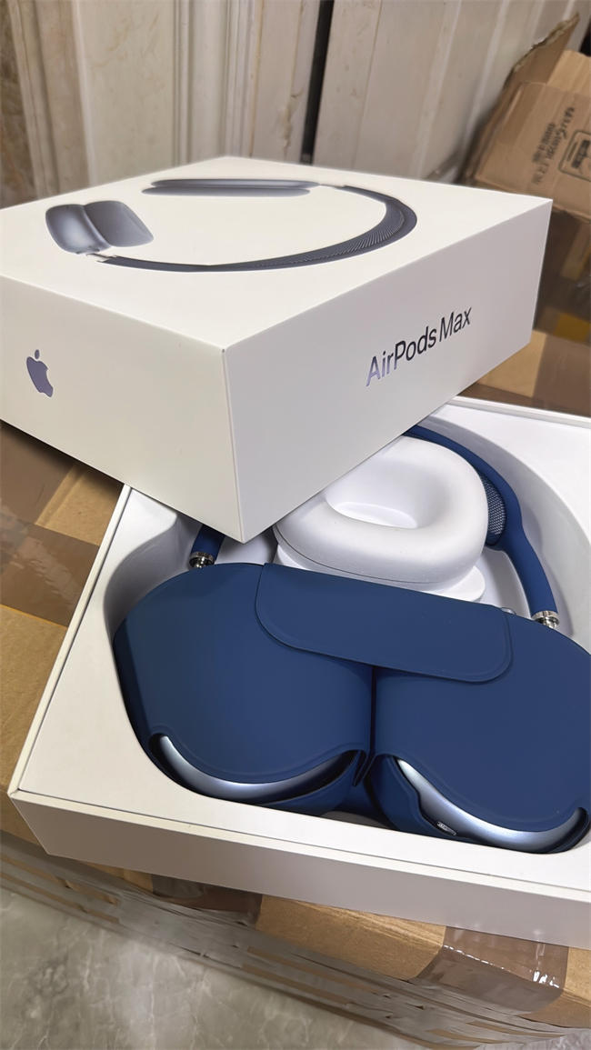 AirPods Max Blue Grayish