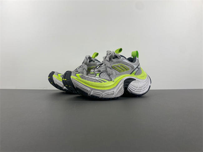 Balenciaga 815853 W2MV2 1937