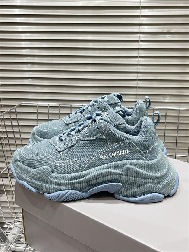 Balenciaga Triple S Sneaker