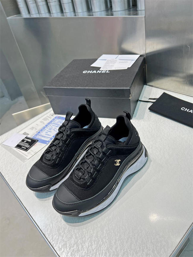 Chanel Trend Sneaker
