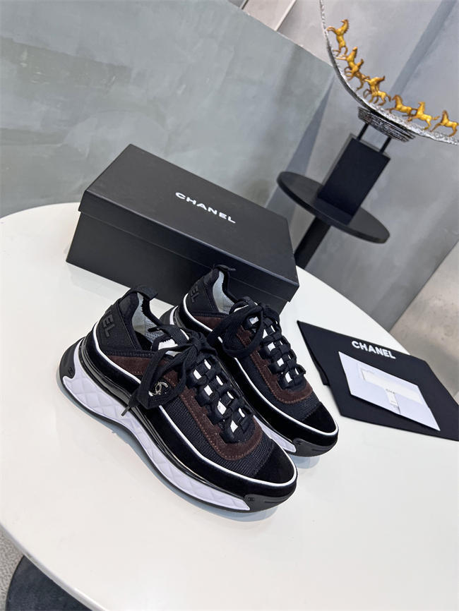 Chanel Trend Sneaker