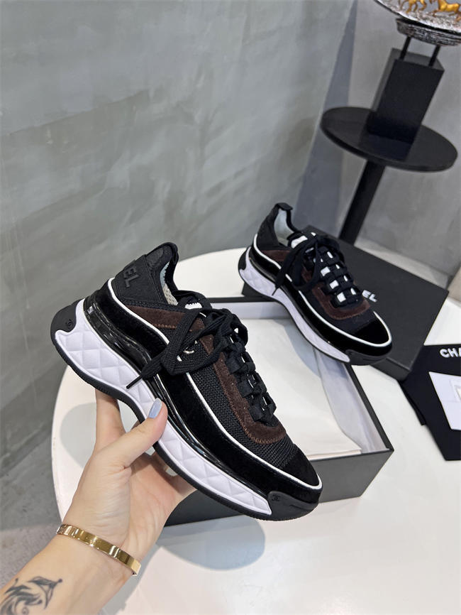 Chanel Trend Sneaker