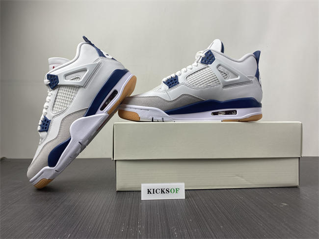 Nike SB x Air Jordan 4 “Navy”  DR5415-100