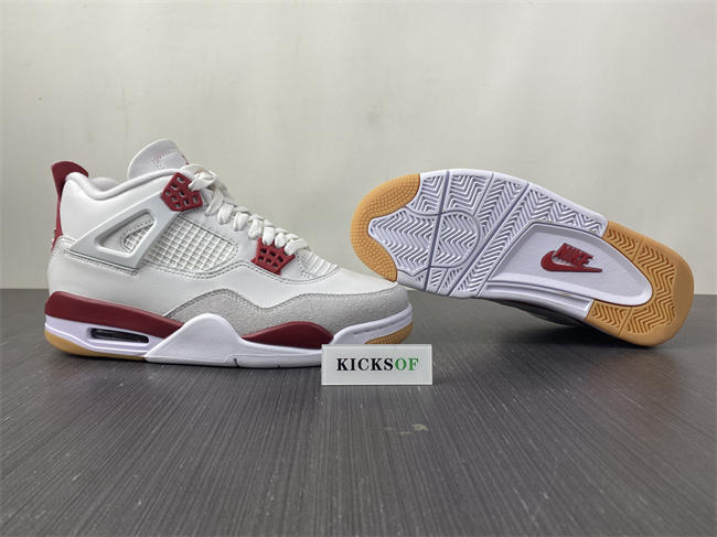 Nike SB x Air Jordan 4 DR5415-160