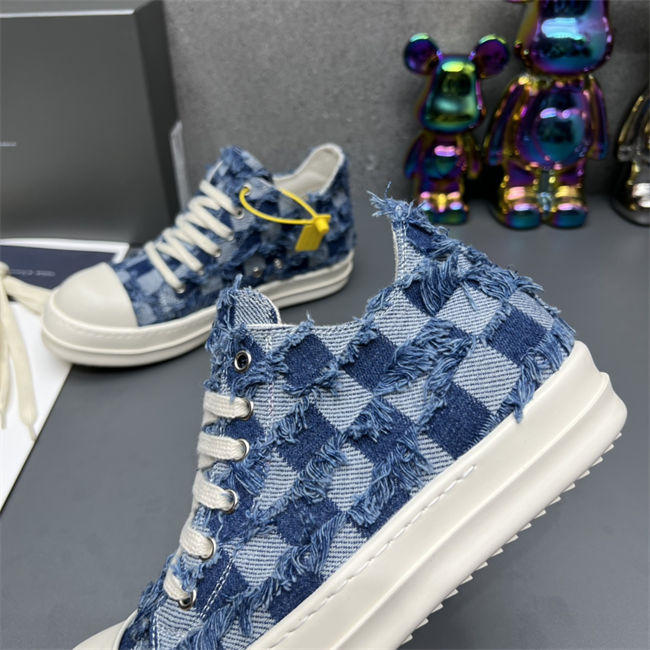RI*K OWENS SNEAKERS