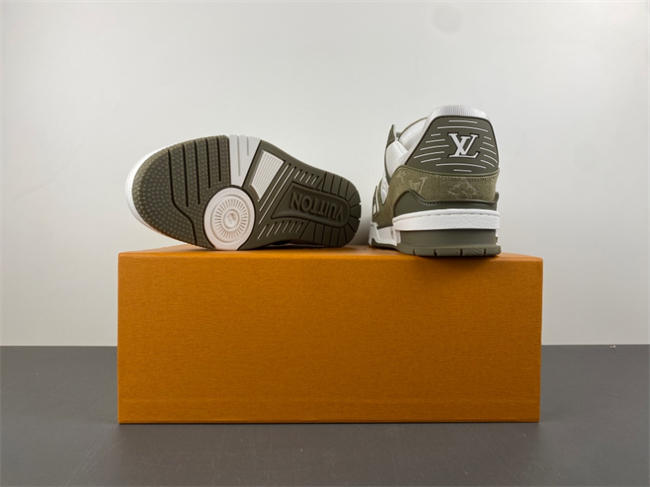 Louis Vuitton LV trainer