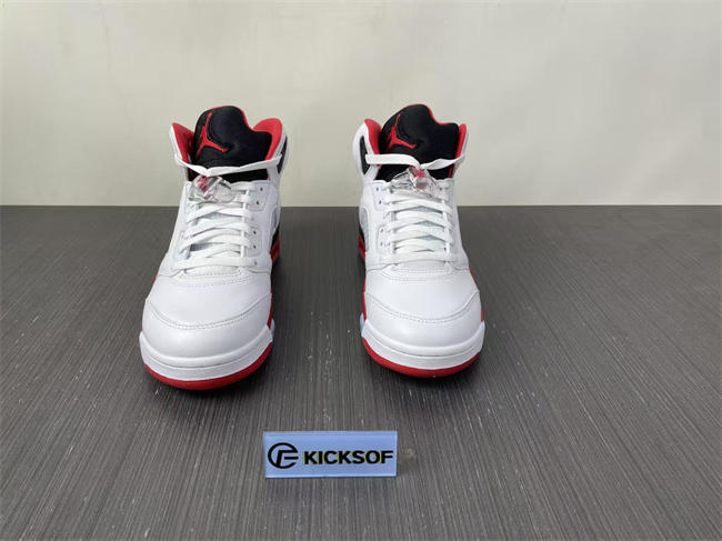 Air Jordan 5 “Fire Red” 136027-120