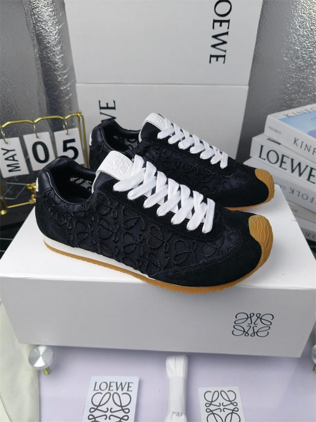 Loewe Sneaker