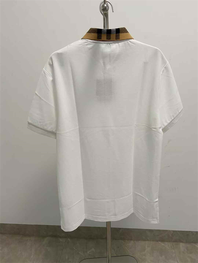 BURBERRY T-SHIRT