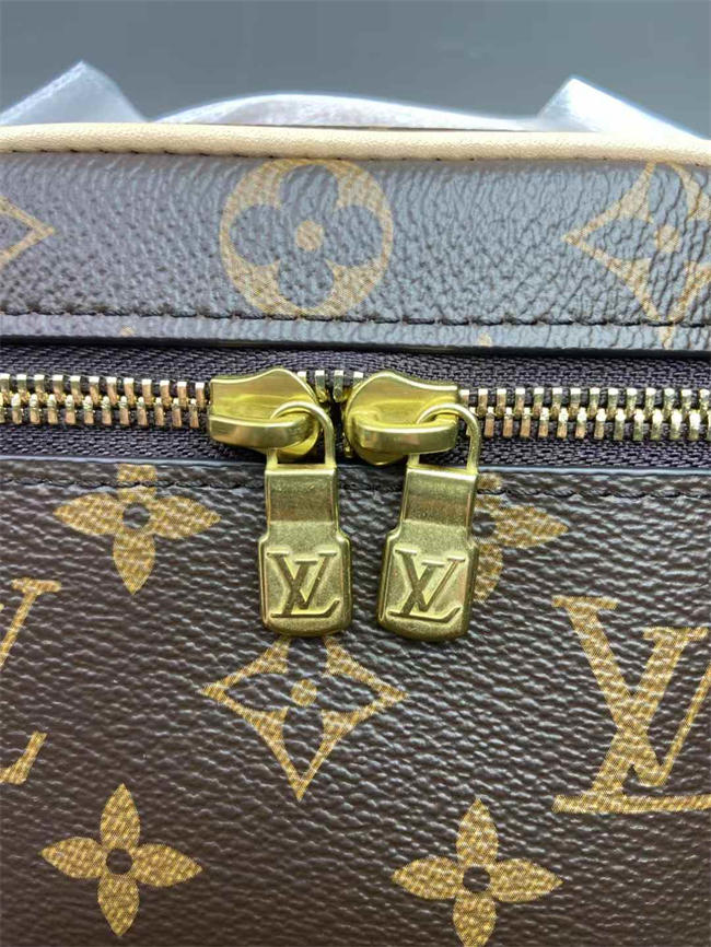 LV BAG